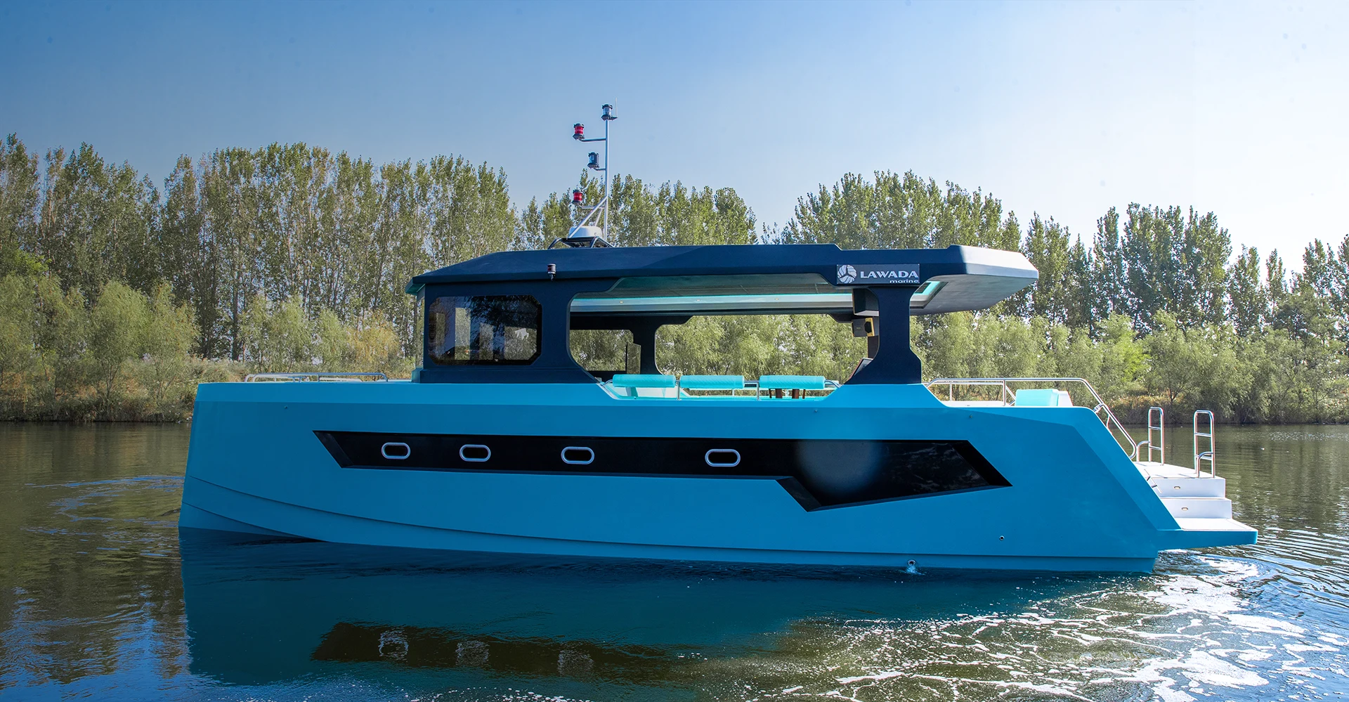 Коммерциялык яхта жеткирүүчү